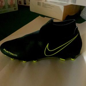 - Nike phantom soccer cleats